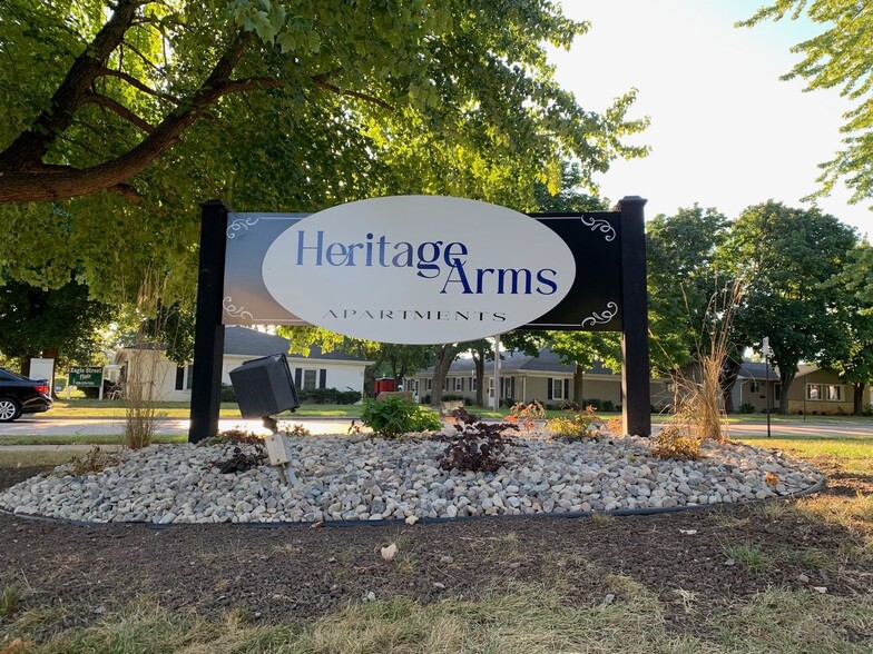 Interior Photo - Heritage Arms Apartments