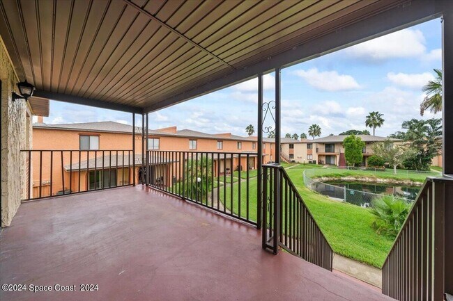 Building Photo - 222 San Juan Cir