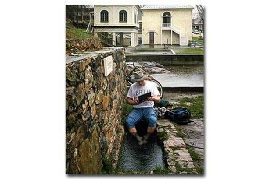 Building Photo - 117 Wilkes St