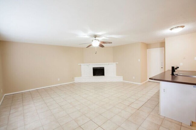 Building Photo - 5308 Gates Dr
