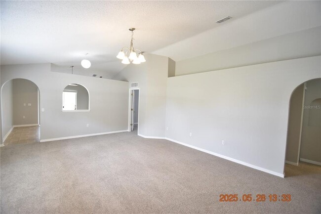 Building Photo - 30634 Birdhouse Dr