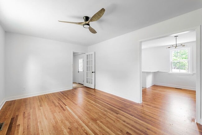 Building Photo - Great Completley renovated Cape Cod for Re...