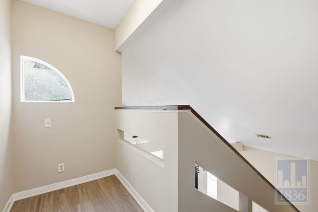 Building Photo - 6506 Cat Creek Trail