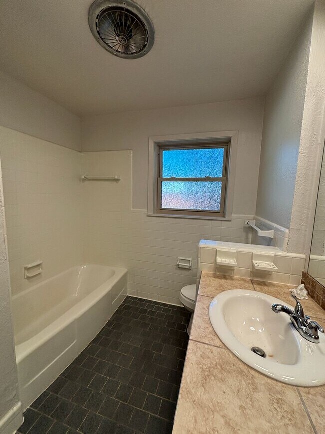 Building Photo - Greenacres Place in North Bossier