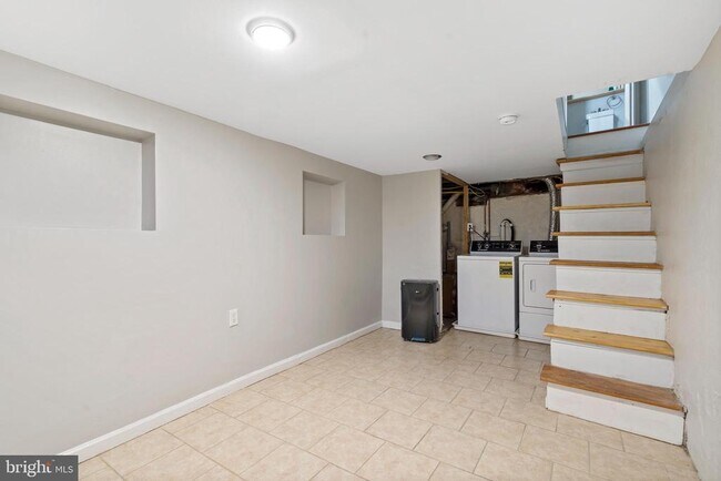 Building Photo - 1836 Memphis St