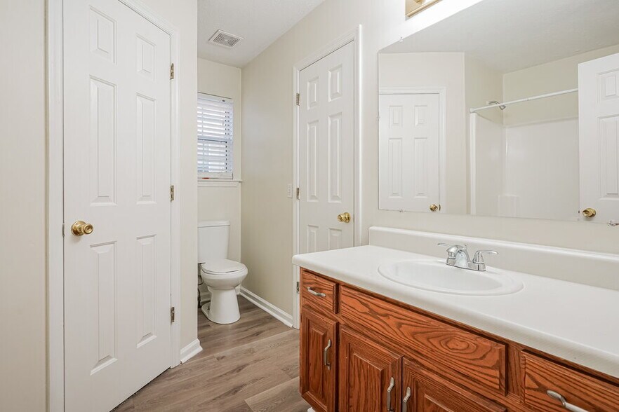 Building Photo - 517 Federal Ct