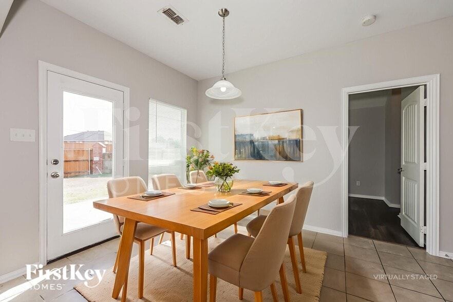 Building Photo - 6728 Ohana Pl