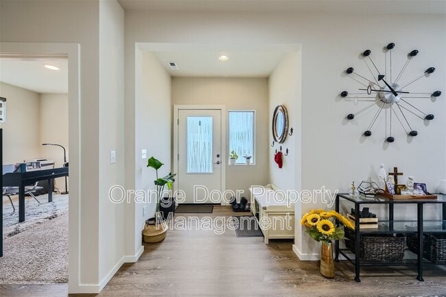 Building Photo - 32773 Maple Ave SE