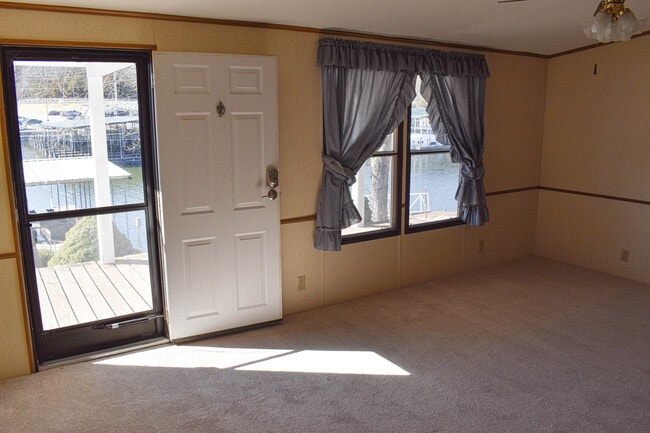 Building Photo - 5984 Marina View