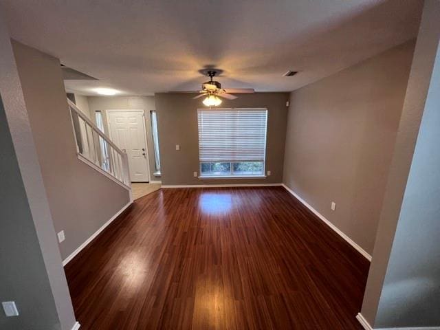 Building Photo - 584 Lake Forest Dr