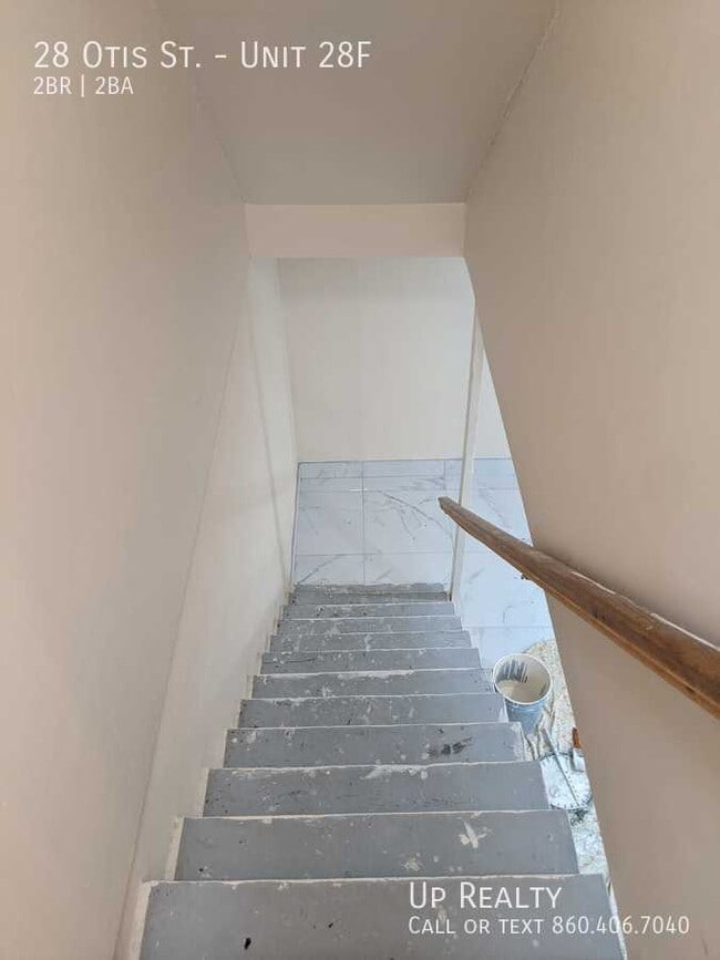 Building Photo - 28 Otis St