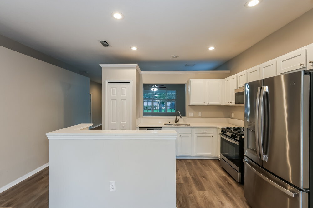 Building Photo - 6707 Cambridge Park Dr