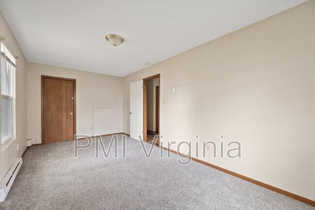 Building Photo - 4225 Schooner Trail