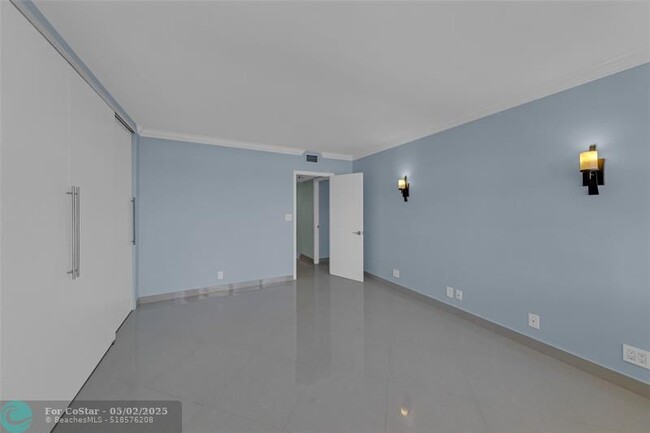 Building Photo - 936 Intracoastal Dr
