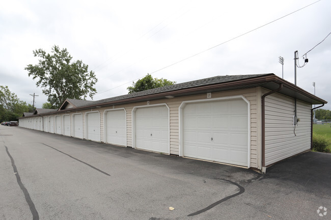 Garages - Royal York Garden Apartments