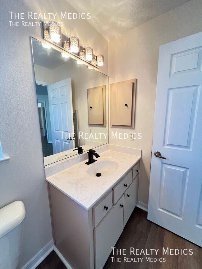 Building Photo - 8341 SW 135th Loop