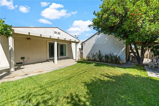 Building Photo - 5326 Farna Ave