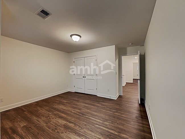 Building Photo - 661 Woodall Rd