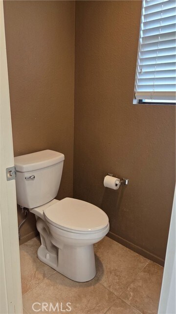 Building Photo - 25568 Blackthorne Dr