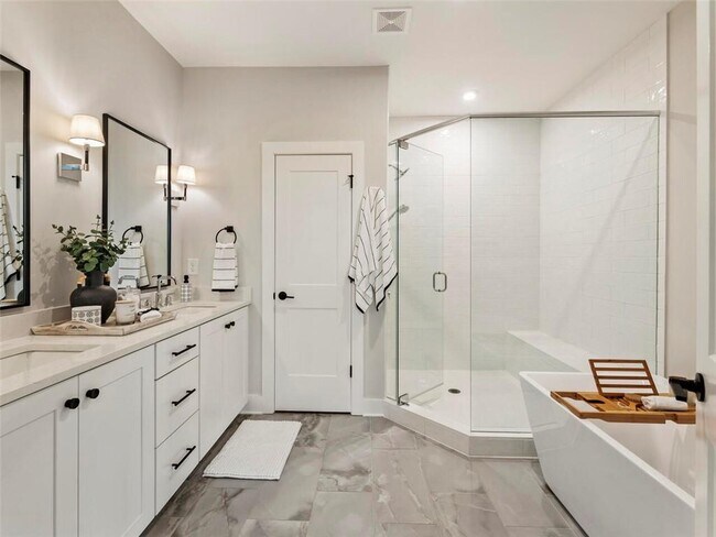 Building Photo - 355 Chiswick Cir