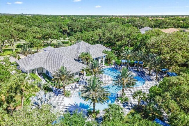 Building Photo - 13013 Steinhatchee Loop