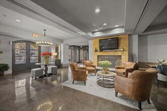 Building Photo - Penthouse-level 1 bed / 1 bath Condo at Bristol on Broadway