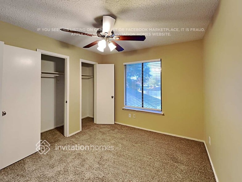 Building Photo - 4364 Bentley Dr