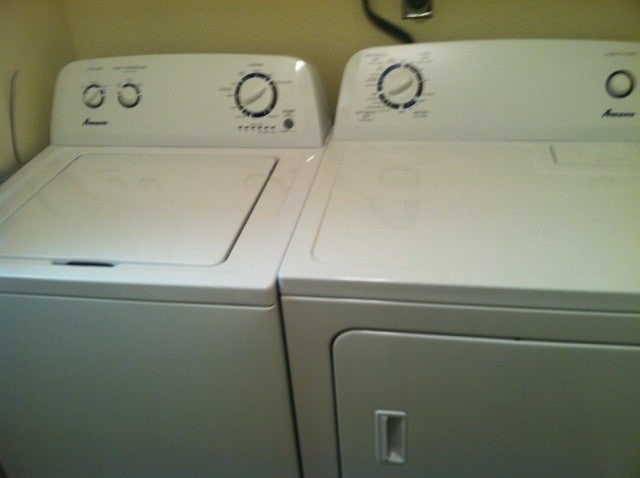 FULL SIZE WASHER AND DRYER FREE - 61-01 Nieman Square