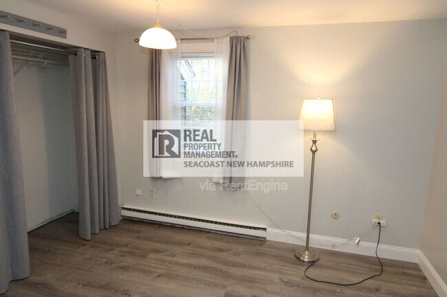 Building Photo - 93 Henry Law Ave