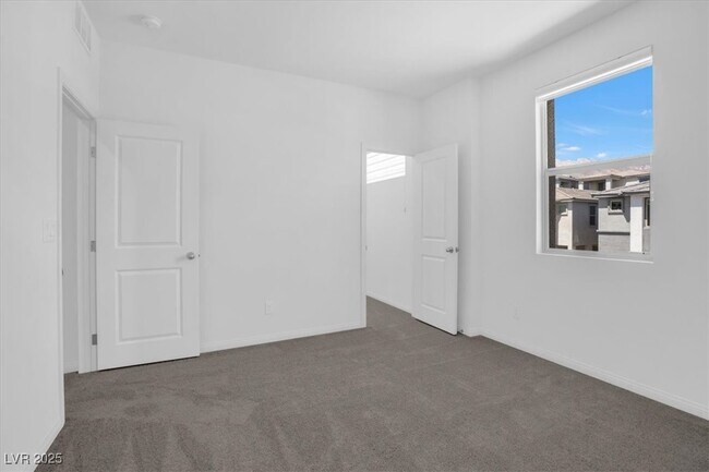 Building Photo - 1558 Rock Kestrel St