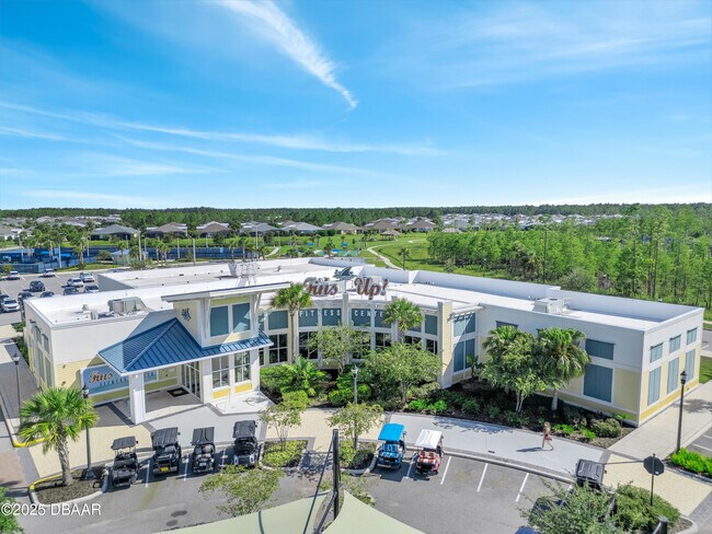 Building Photo - 215 Summertime Pl