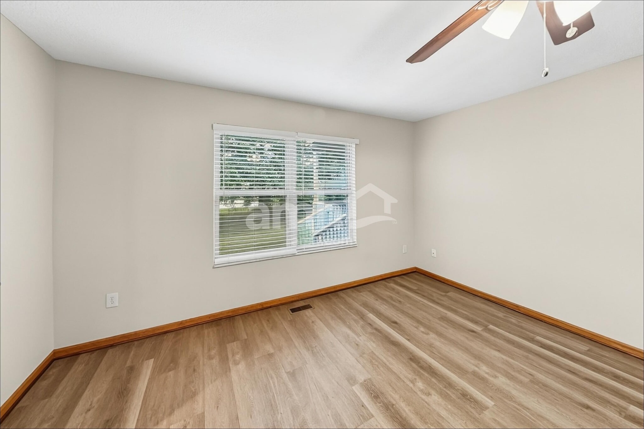 Building Photo - 1197 Mastell Dr