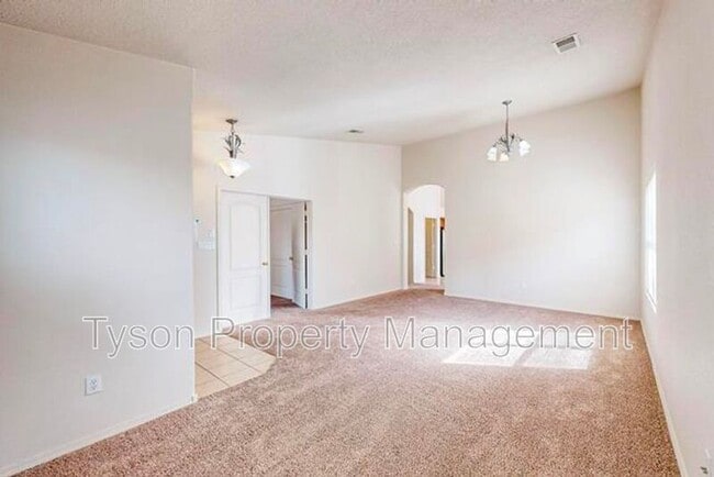 Building Photo - 8116 Long Mesa Pl NW