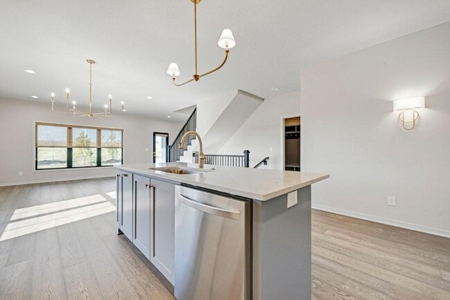 Building Photo - 16649 Garnett St