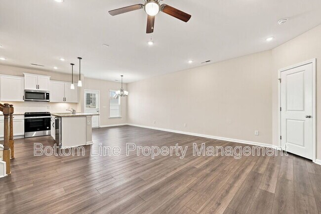Building Photo - 1615 Glacier Dr