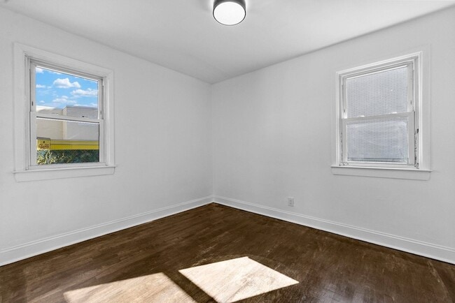 Building Photo - 514 Lafayette Ave