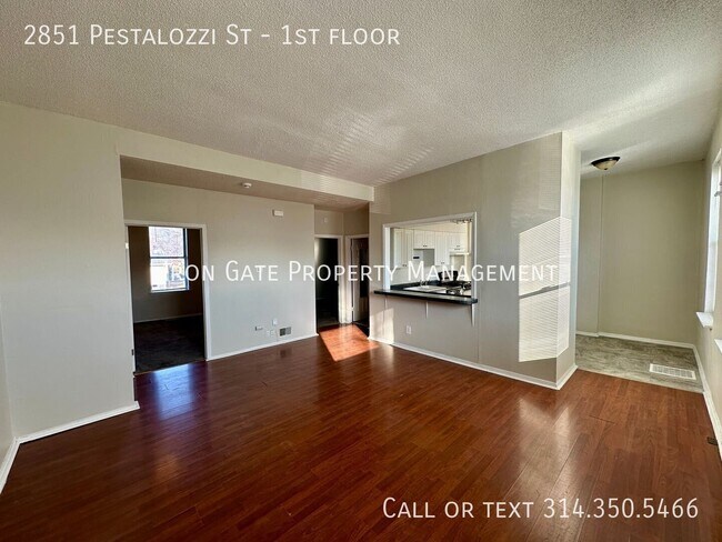 Building Photo - 2851 Pestalozzi St