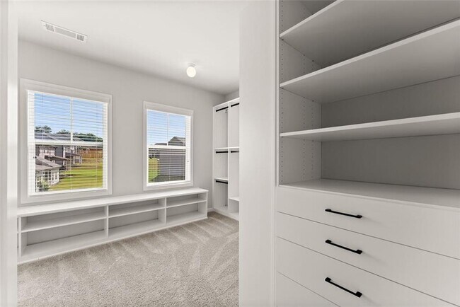 Building Photo - 4656 Silver Oak Dr SW