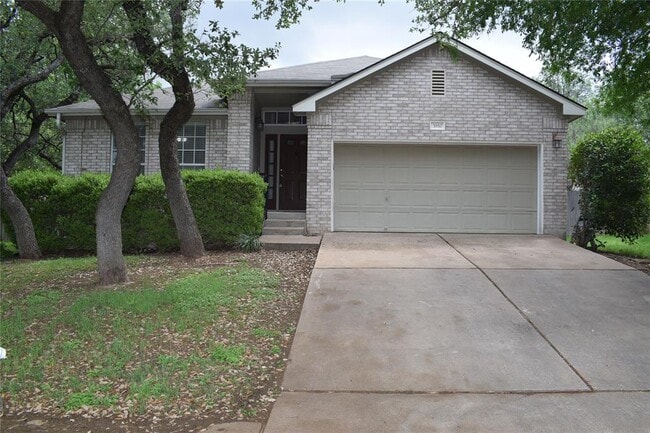 Building Photo - 3810 Newland Dr