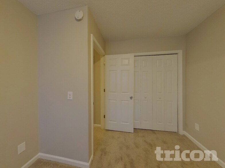 Building Photo - 3223 Harris Mill Ln