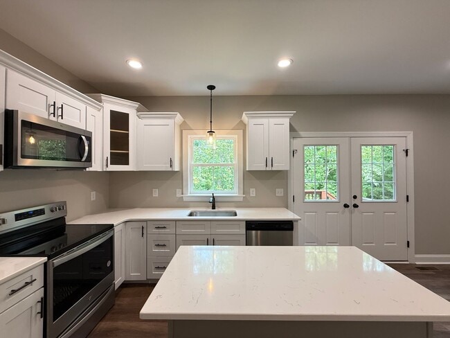 Building Photo - 2553 Whipporwill Ct