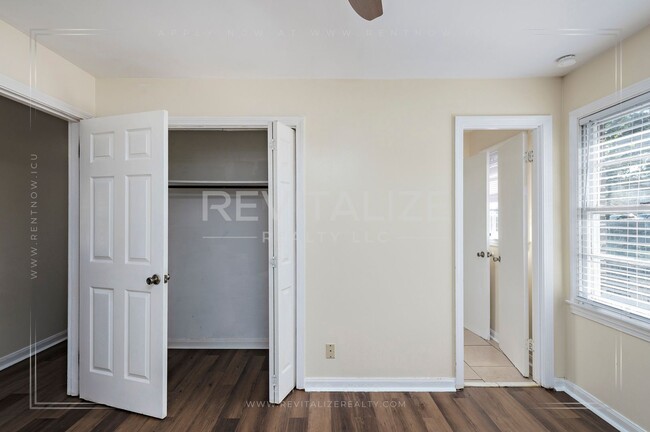 Building Photo - Newly Renovated 3 Bed 1.5 Bath Home in Mobile