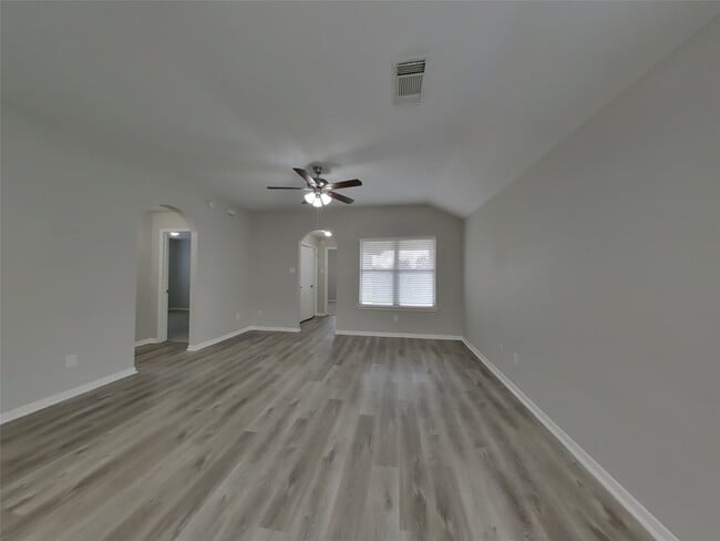 Building Photo - 7402 Deloache Ave