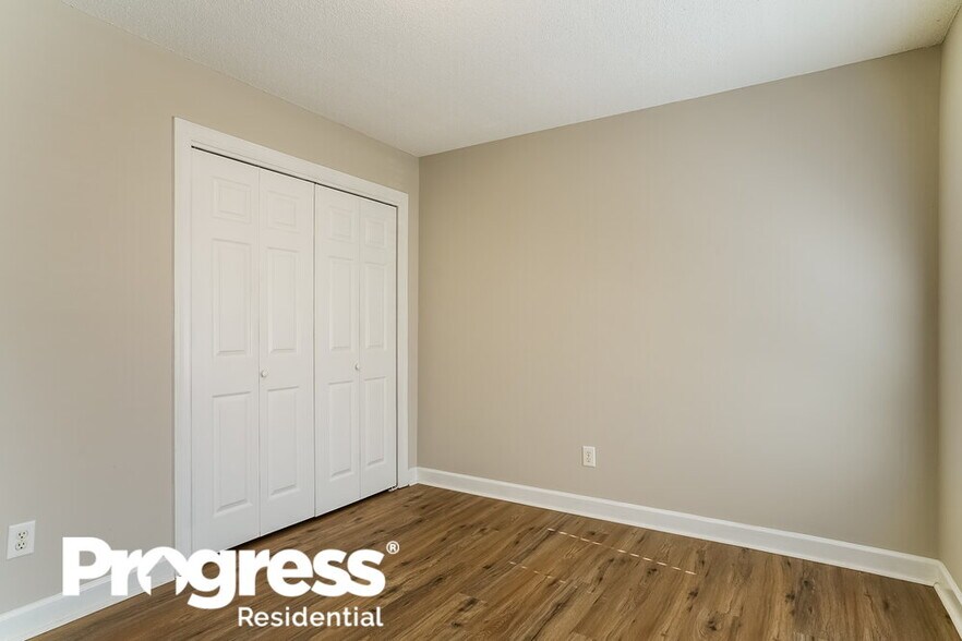 Building Photo - 602 Coventry Dr