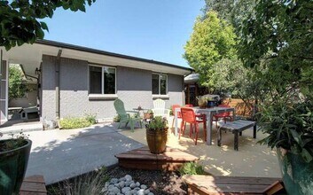 Building Photo - High End LOHI Townhome Available in June!