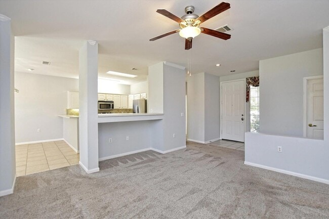 Building Photo - 117 Beautybush Trail