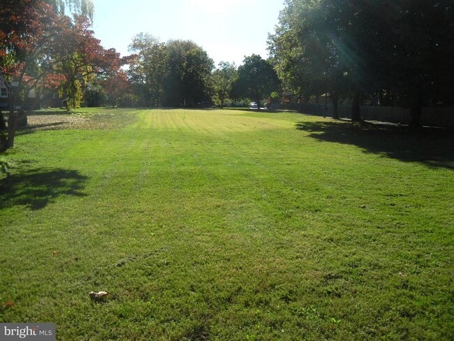 Building Photo - 1616 N Main St