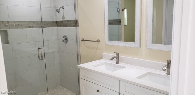 17209 Lee Rd 17209 Lee Rd Fort - 17209 Lee Rd Fort Myers Fl Building Photo