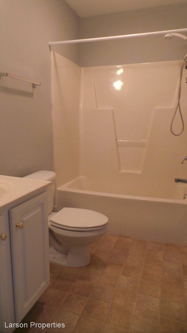 Building Photo - 2 br, 2 bath House - 413 McKinley Place