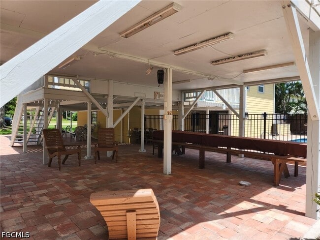 Building Photo - 15410 Allen Way